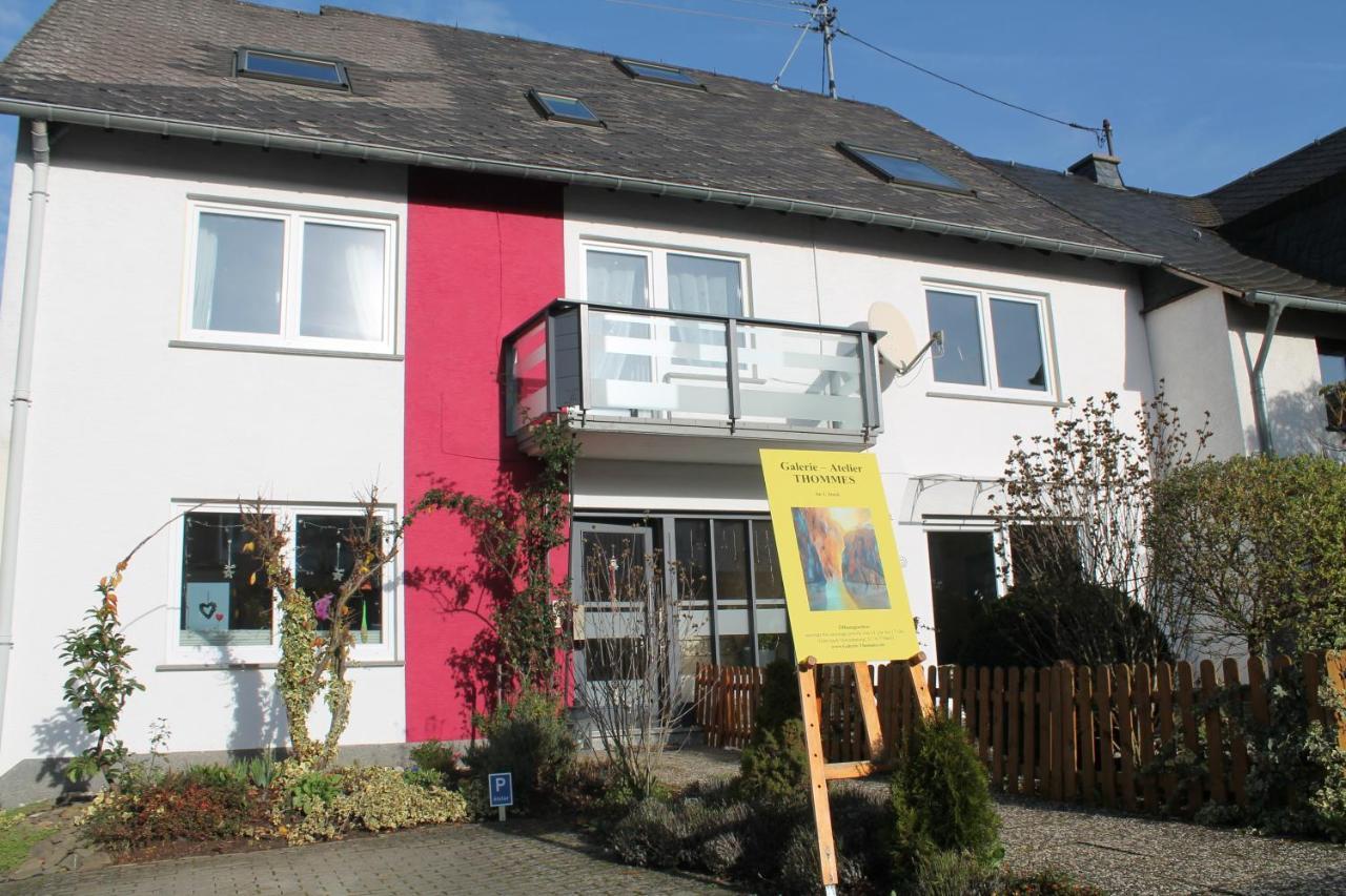 Ferienwohnung Im Galerie-Haus Urbar  Extérieur photo